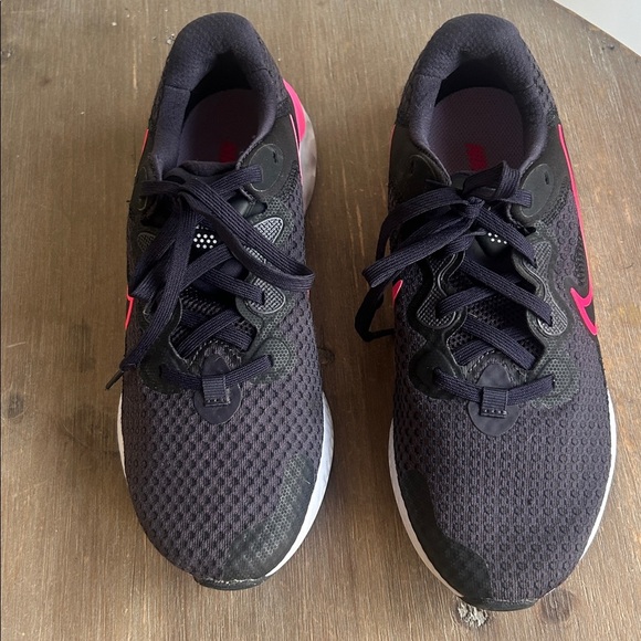 Nike Renew Blue Pink Athletic Trainer Sneakers
Women’s size 8.5 - Picture 8 of 16